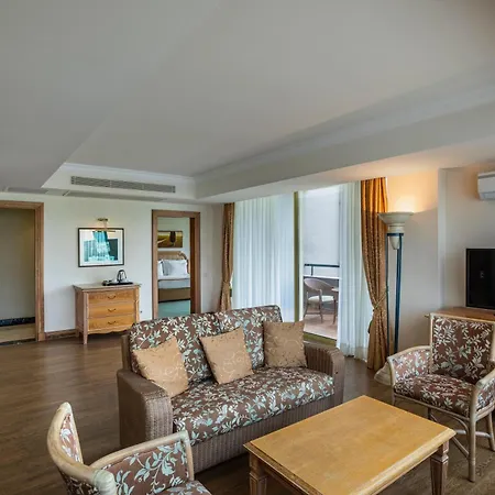 Simena Comfort Hotel 4*